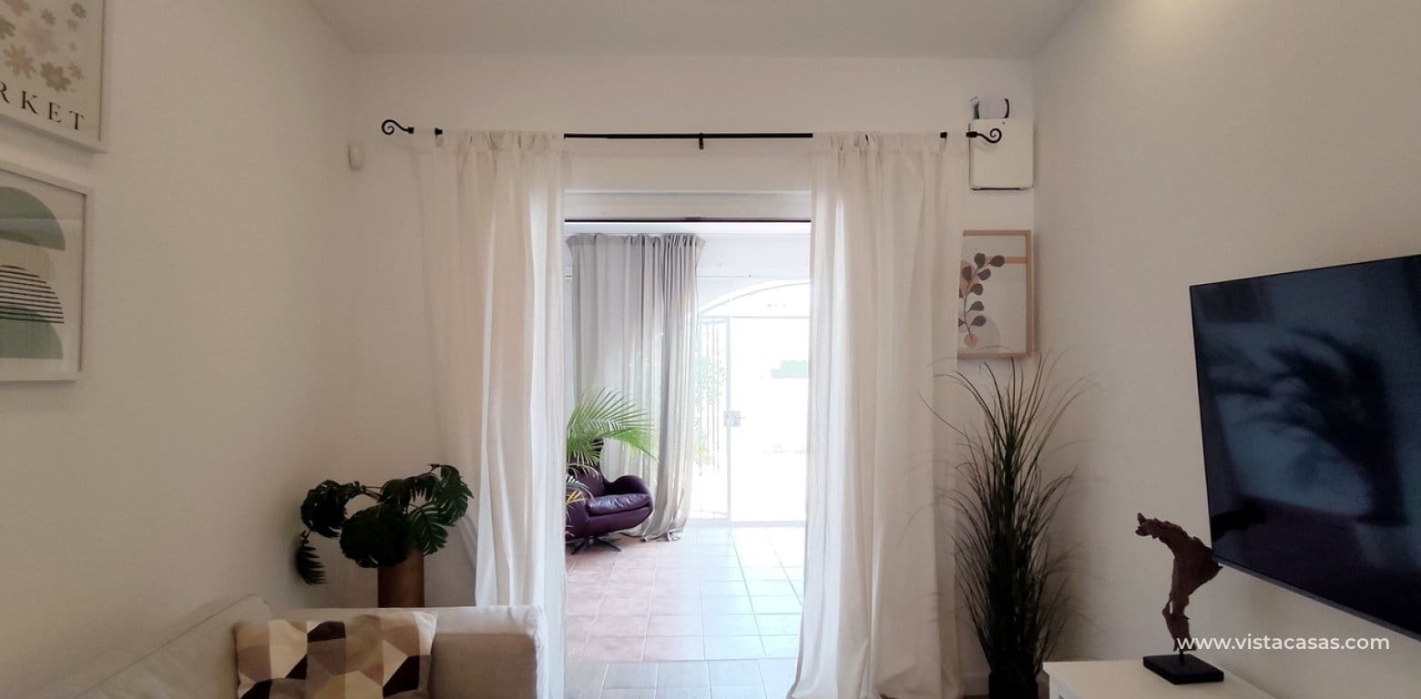 3 bedroom Bungalow for sale in Playa Flamenca - € 204,000 (Ref: 10022937)
