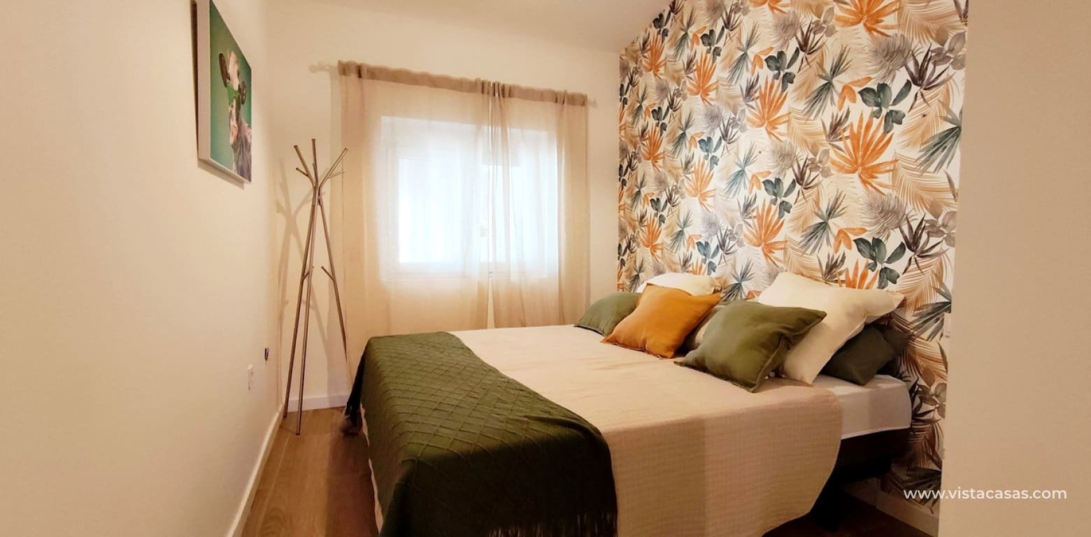 3 bedroom Bungalow for sale in Playa Flamenca - € 204,000 (Ref: 10022937)