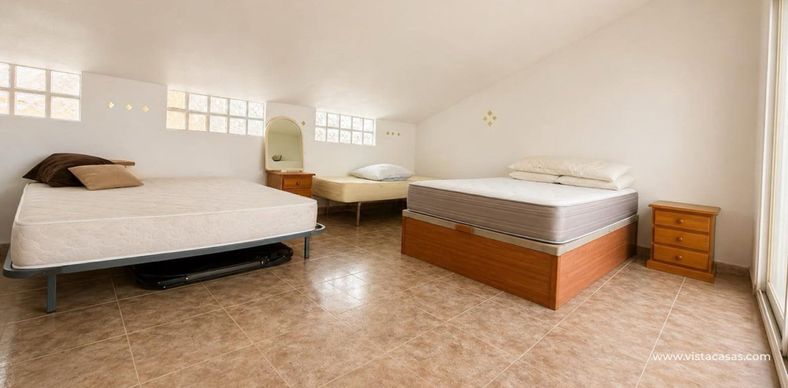 3 soverom Leilighet til salgs i La Zenia med svømmebasseng - € 195 000 (Ref: 10022938)