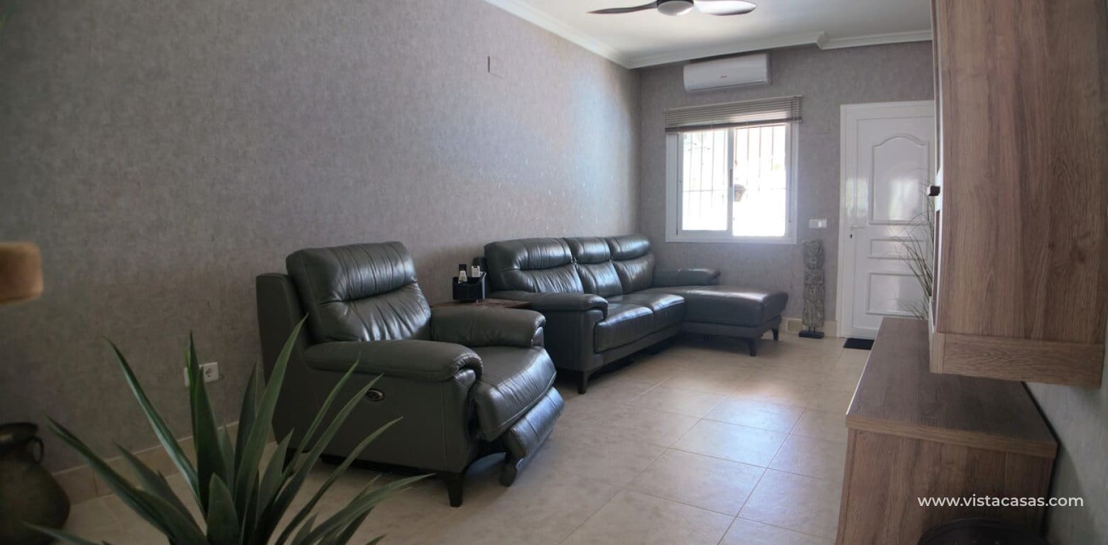 2 quarto Moradia para venda em San Miguel de Salinas com piscina - 240 000 € (Ref: 10024454)