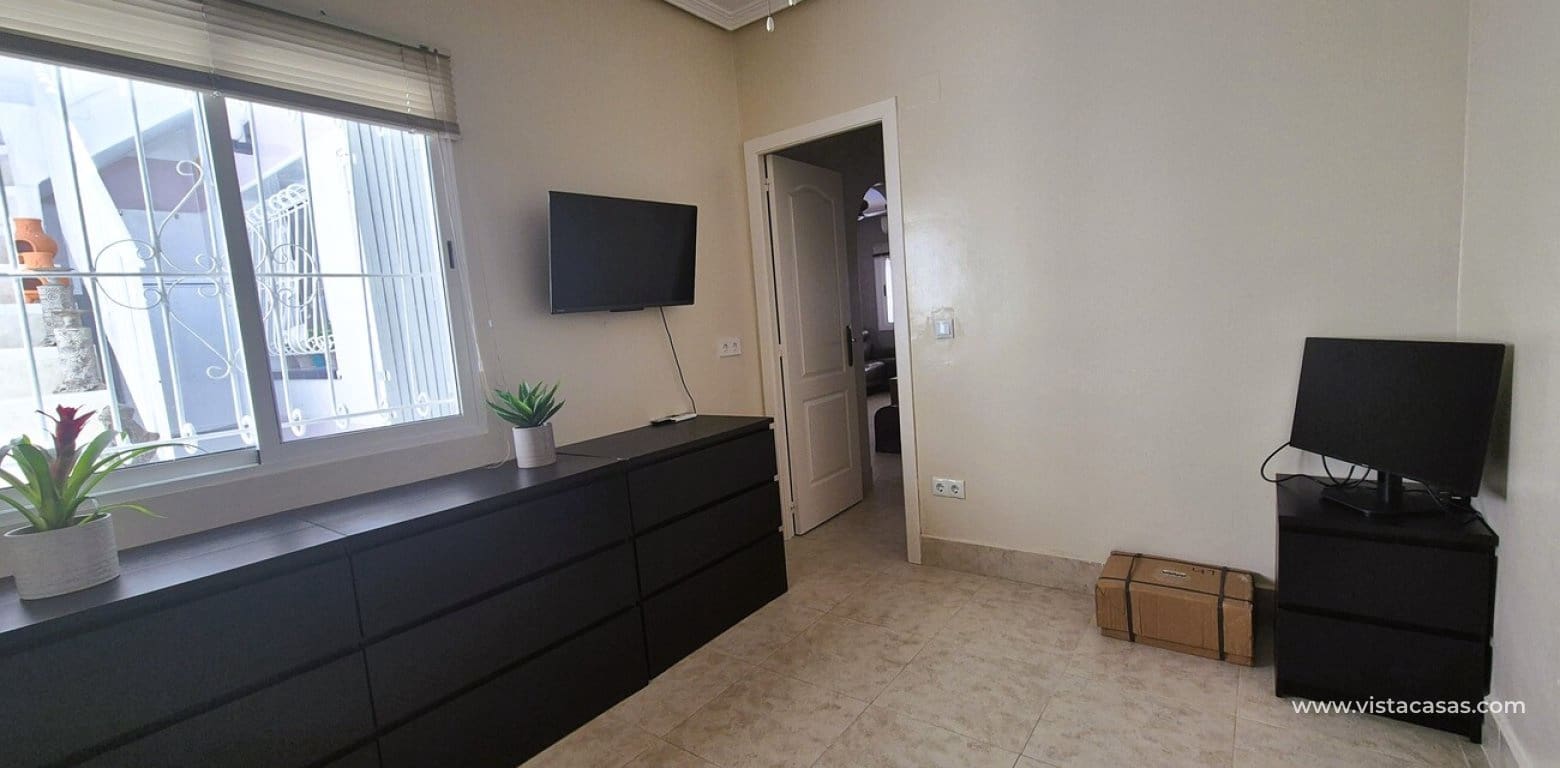 2 quarto Moradia para venda em San Miguel de Salinas com piscina - 240 000 € (Ref: 10024454)