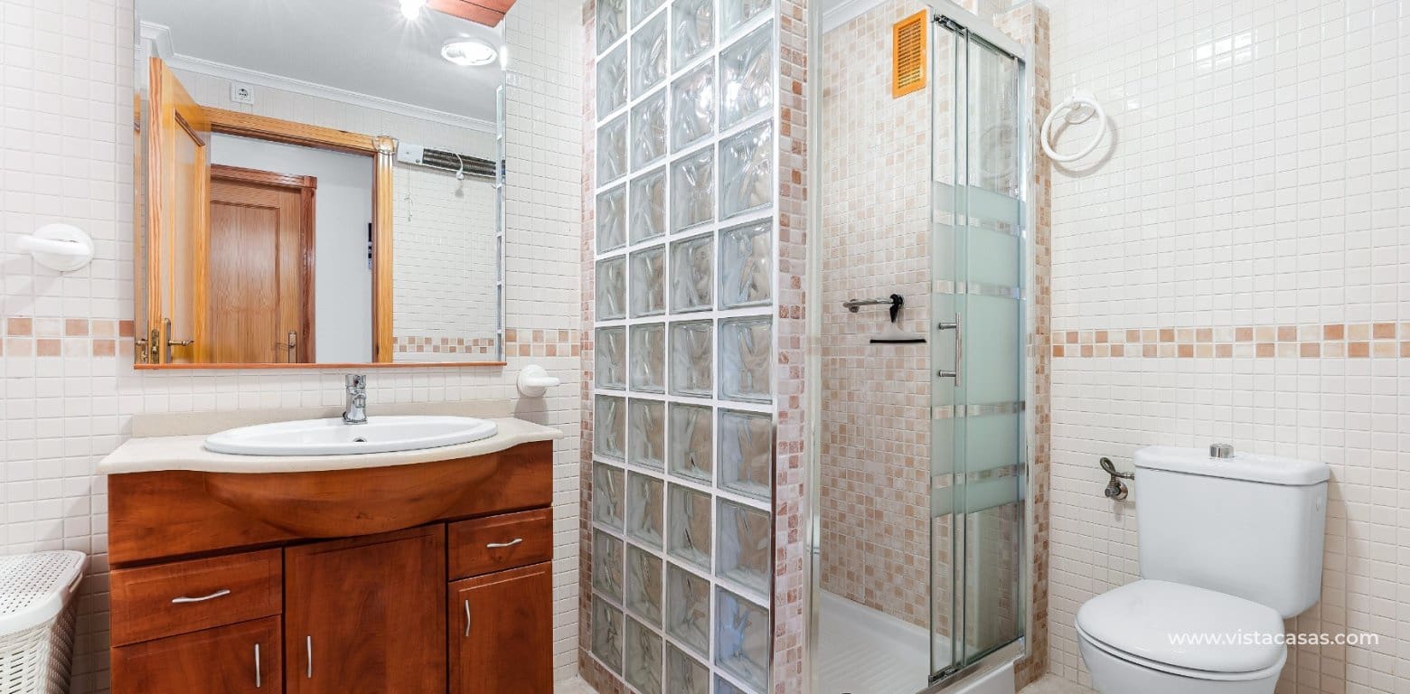 2 bedroom Apartment for sale in Playa Flamenca with pool - € 215,000 (Ref: 10035630)