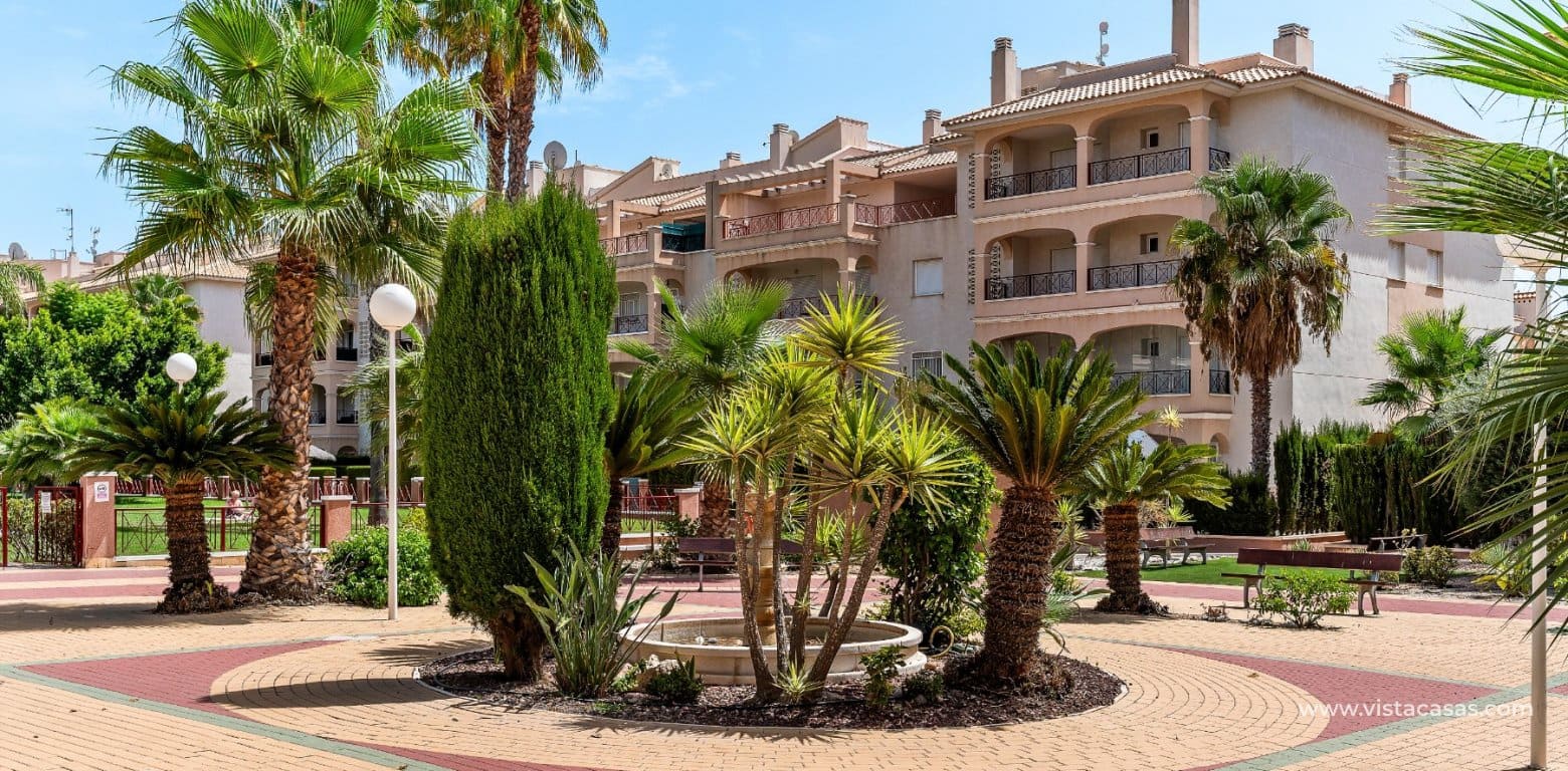 2 bedroom Apartment for sale in Playa Flamenca with pool - € 215,000 (Ref: 10035630)