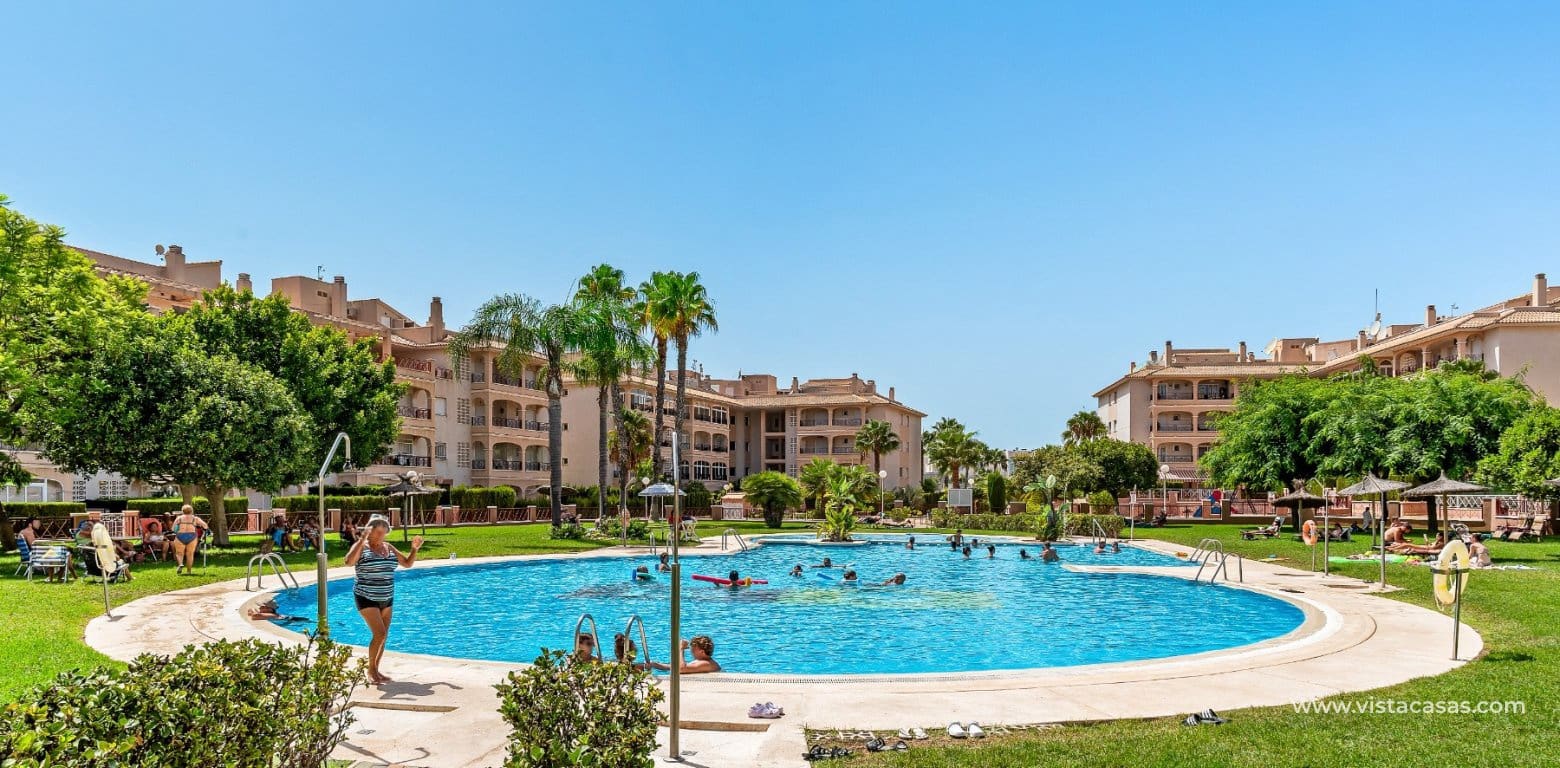 2 bedroom Apartment for sale in Playa Flamenca with pool - € 215,000 (Ref: 10035630)