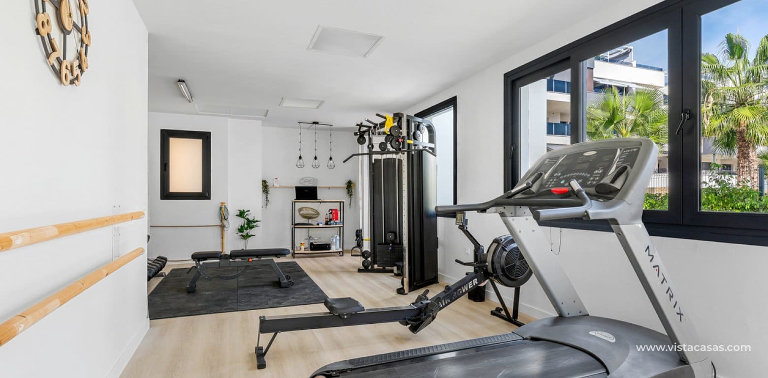 2 soveværelse Lejlighed til salg i Villamartin med swimmingpool garage - € 289.000 (Ref: 10038528)