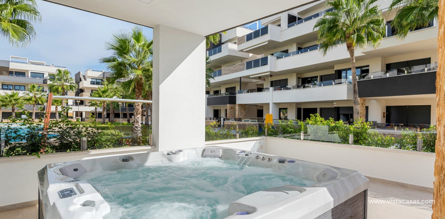 2 soveværelse Lejlighed til salg i Villamartin med swimmingpool garage - € 289.000 (Ref: 10038528)