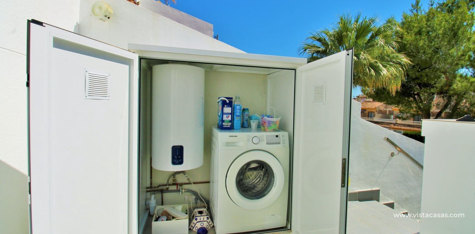 3 slaapkamer Bungalow te koop in Villamartin met zwembad - € 275.000 (Ref: 10045478)