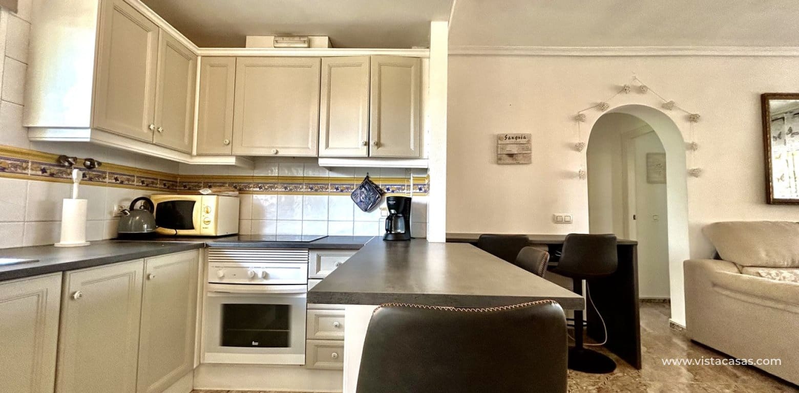 2 soverom Leilighet til salgs i La Zenia med svømmebasseng garasje - € 189 000 (Ref: 10045479)