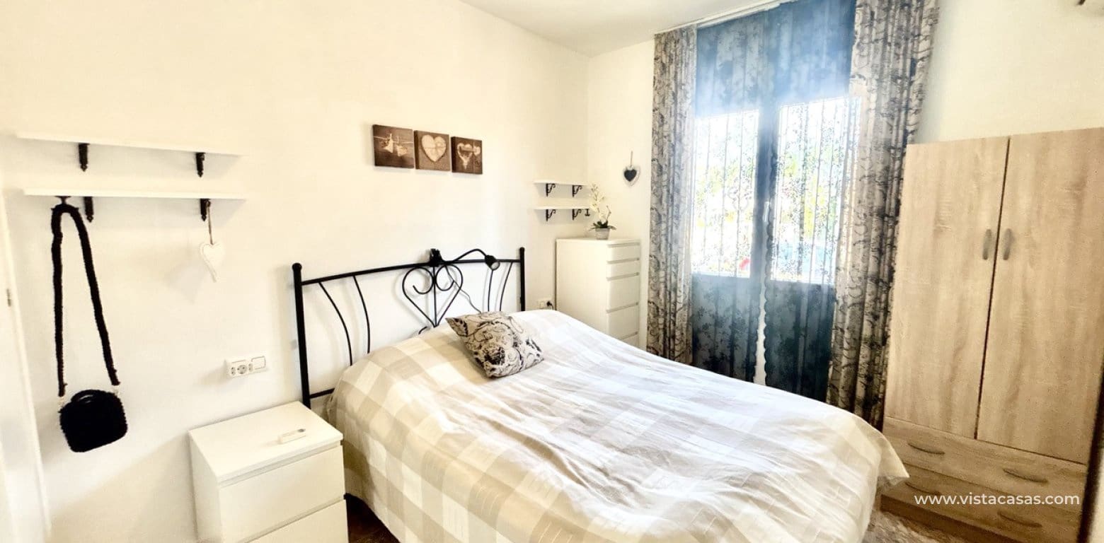 2 soverom Leilighet til salgs i La Zenia med svømmebasseng garasje - € 189 000 (Ref: 10045479)