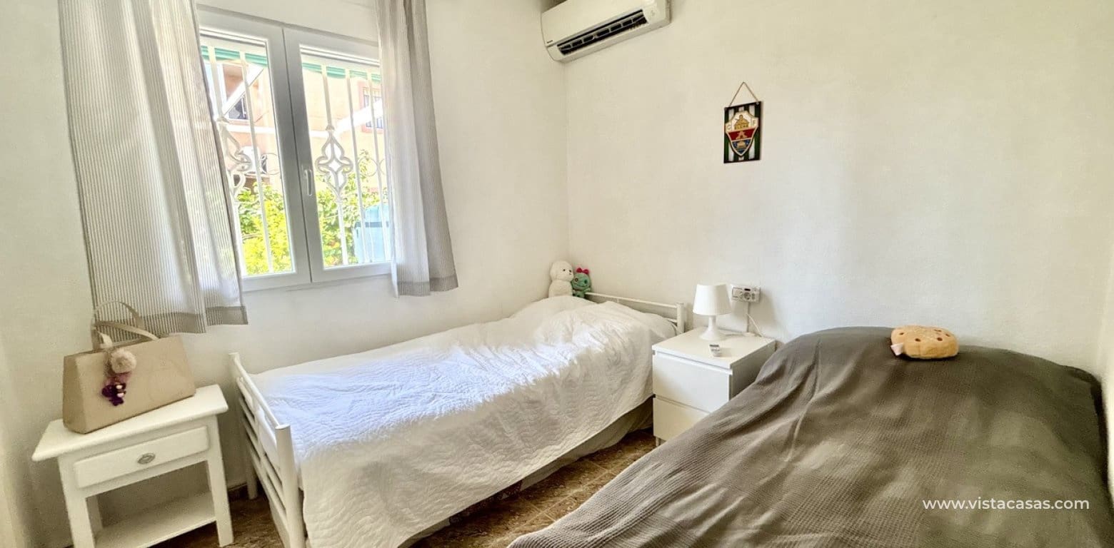 2 soverom Leilighet til salgs i La Zenia med svømmebasseng garasje - € 189 000 (Ref: 10045479)