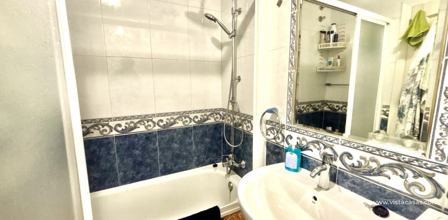 2 soverom Leilighet til salgs i La Zenia med svømmebasseng garasje - € 189 000 (Ref: 10045479)