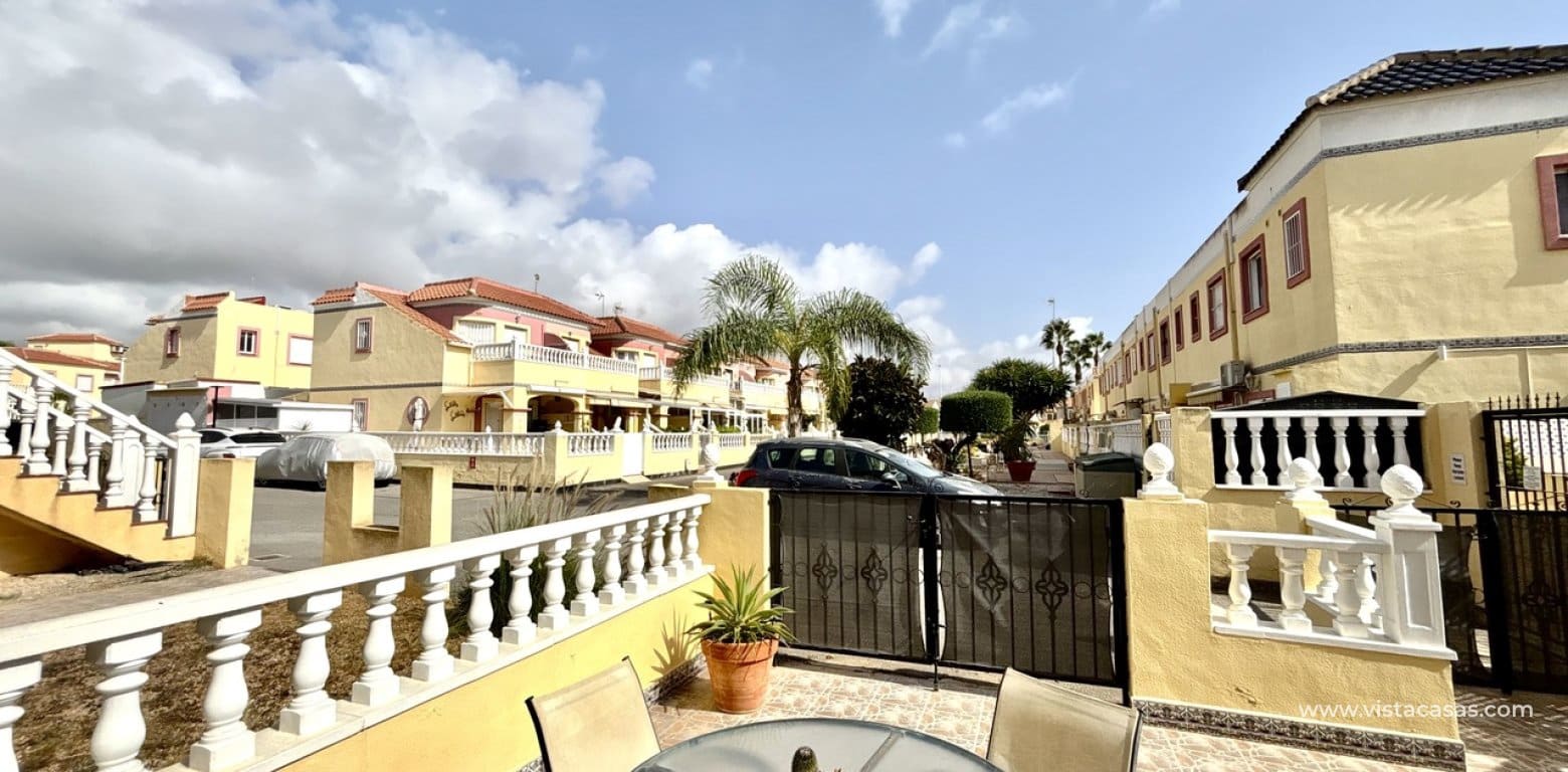 2 soverom Leilighet til salgs i La Zenia med svømmebasseng garasje - € 189 000 (Ref: 10045479)