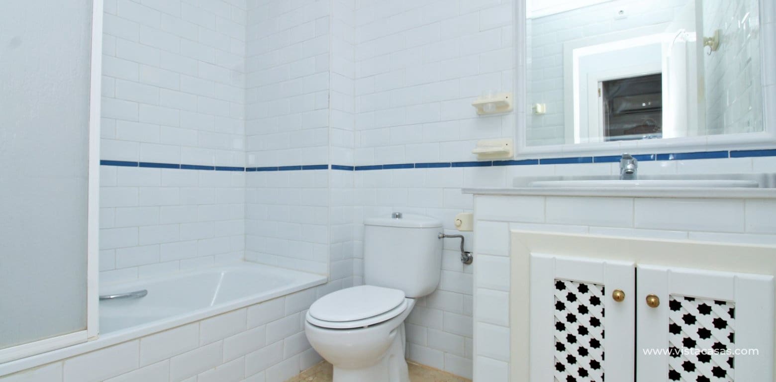 2 bedroom Apartment for sale in Villamartin with pool - € 189,950 (Ref: 10046211)
