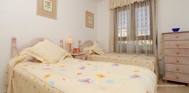 2 bedroom Apartment for sale in Villamartin, Orihuela with pool - € 189,950 (Ref: 10046211)
