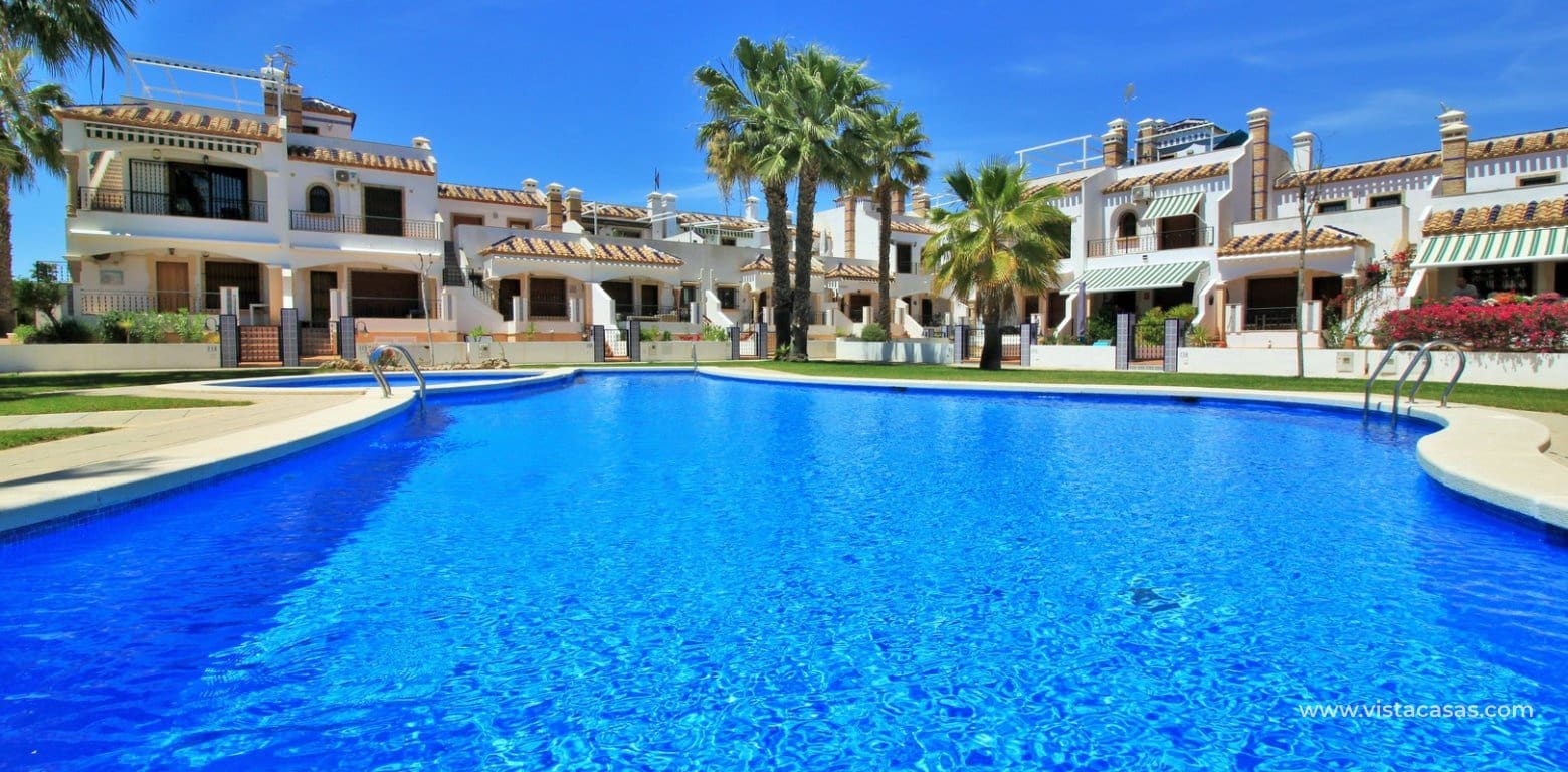 2 bedroom Apartment for sale in Villamartin with pool - € 189,950 (Ref: 10046211)