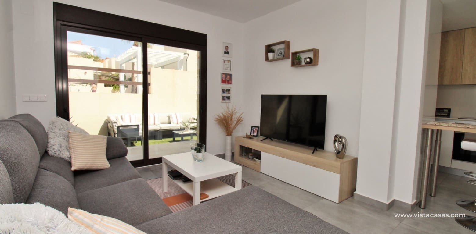 3 bedroom Townhouse for sale in Villamartin with pool - € 354,900 (Ref: 10046659)