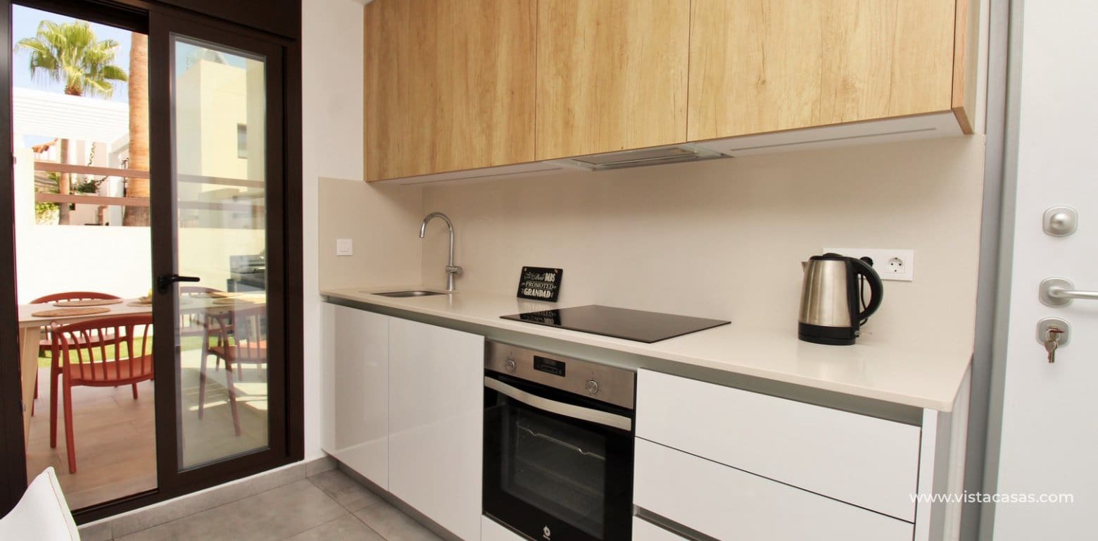 3 bedroom Townhouse for sale in Villamartin with pool - € 354,900 (Ref: 10046659)