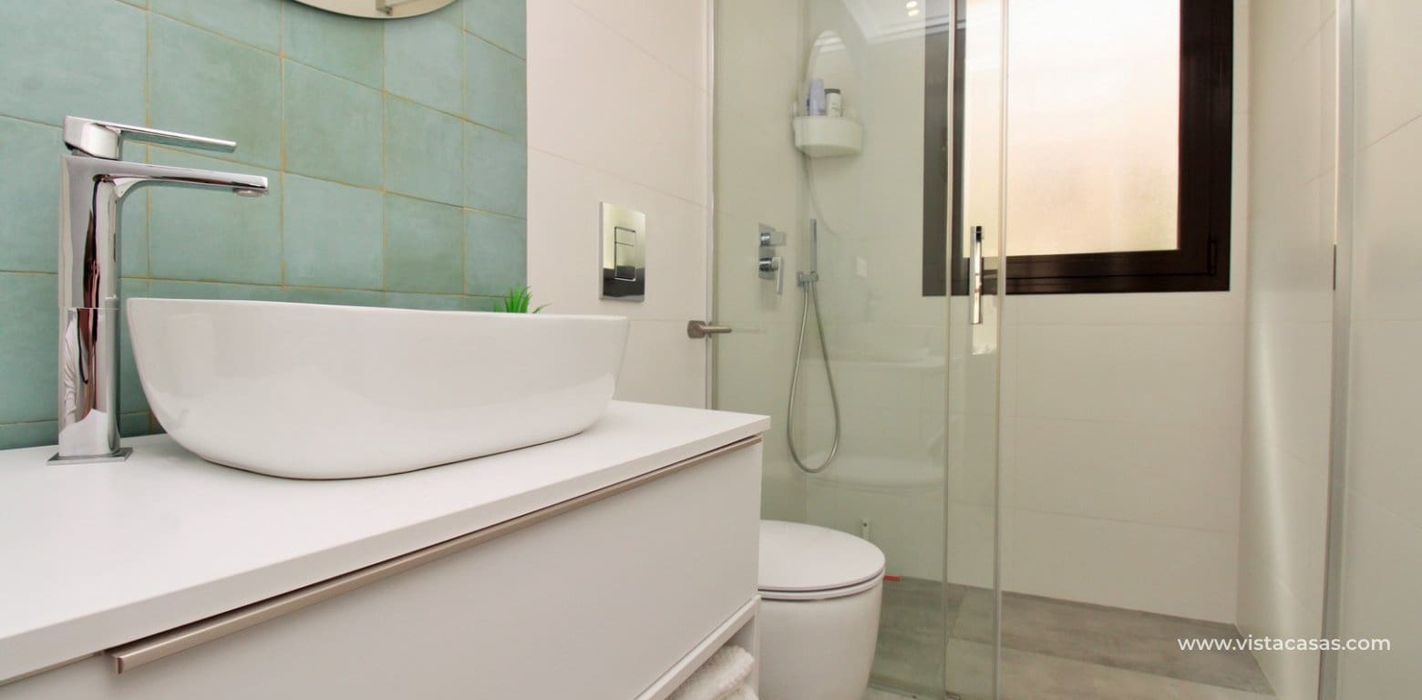 3 bedroom Townhouse for sale in Villamartin with pool - € 354,900 (Ref: 10046659)