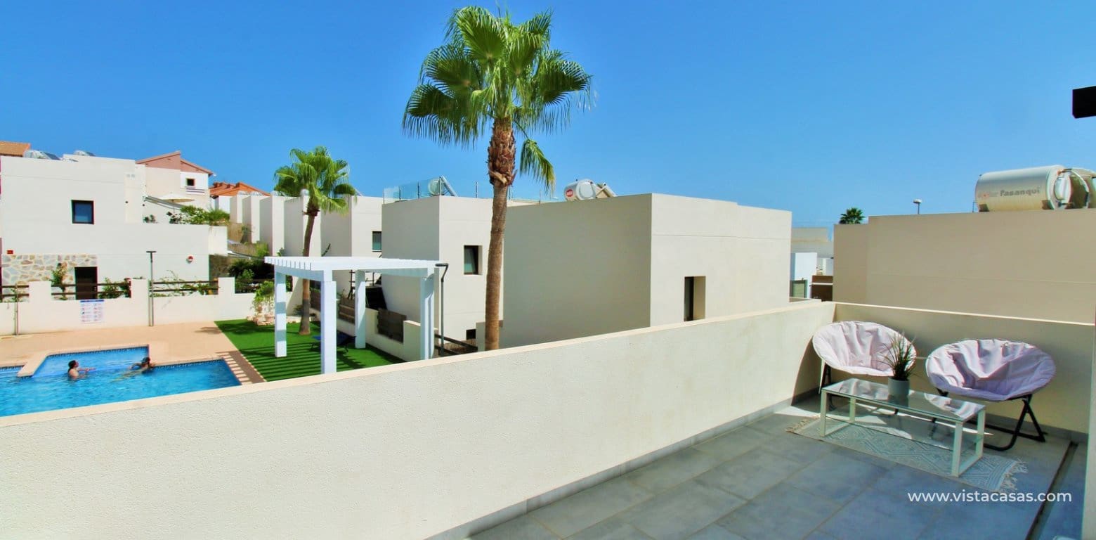 3 bedroom Townhouse for sale in Villamartin with pool - € 354,900 (Ref: 10046659)