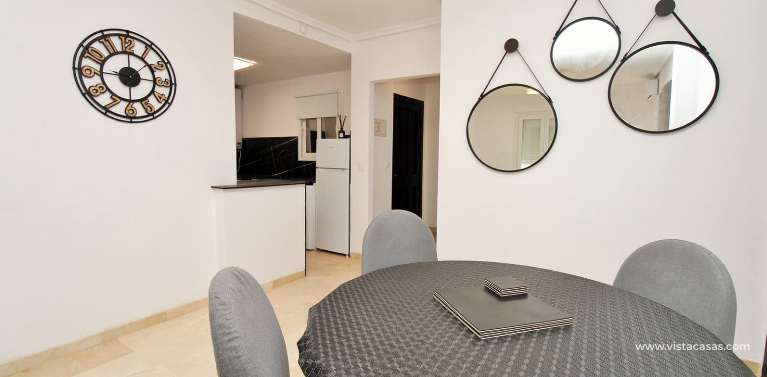 2 soveværelse Lejlighed til salg i Villamartin med swimmingpool - € 189.000 (Ref: 10048516)