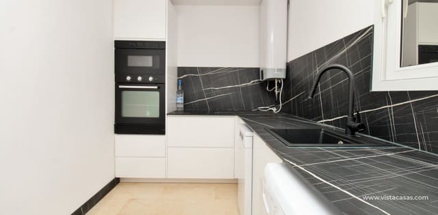 2 soveværelse Lejlighed til salg i Villamartin, Orihuela med swimmingpool - € 189.000 (Ref: 10048516)