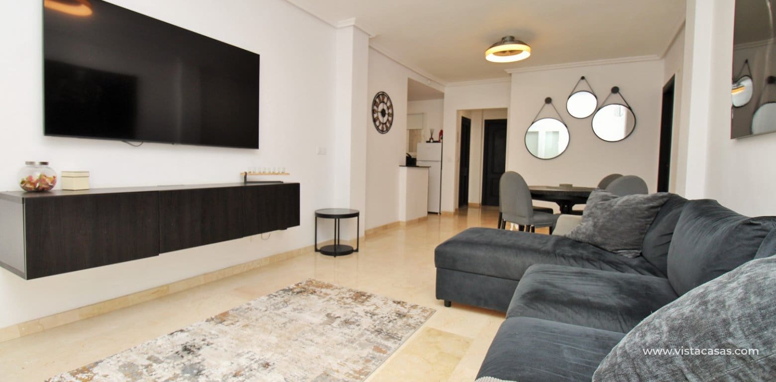2 soveværelse Lejlighed til salg i Villamartin med swimmingpool - € 189.000 (Ref: 10048516)