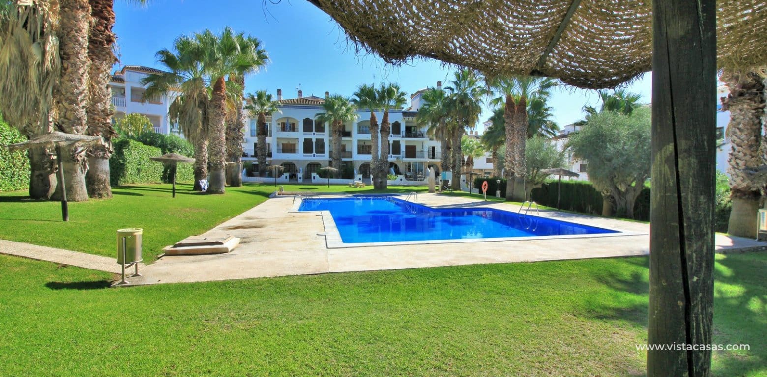 2 soveværelse Lejlighed til salg i Villamartin med swimmingpool - € 189.000 (Ref: 10048516)