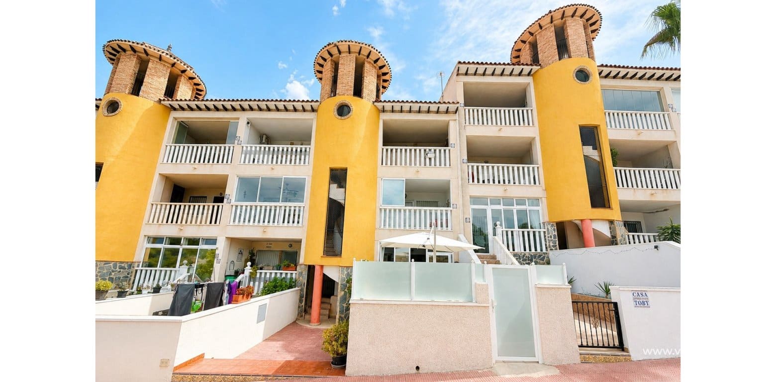 2 chambre Appartement à vendre à Villamartin avec piscine - 135 000 € (Ref: 10050518)