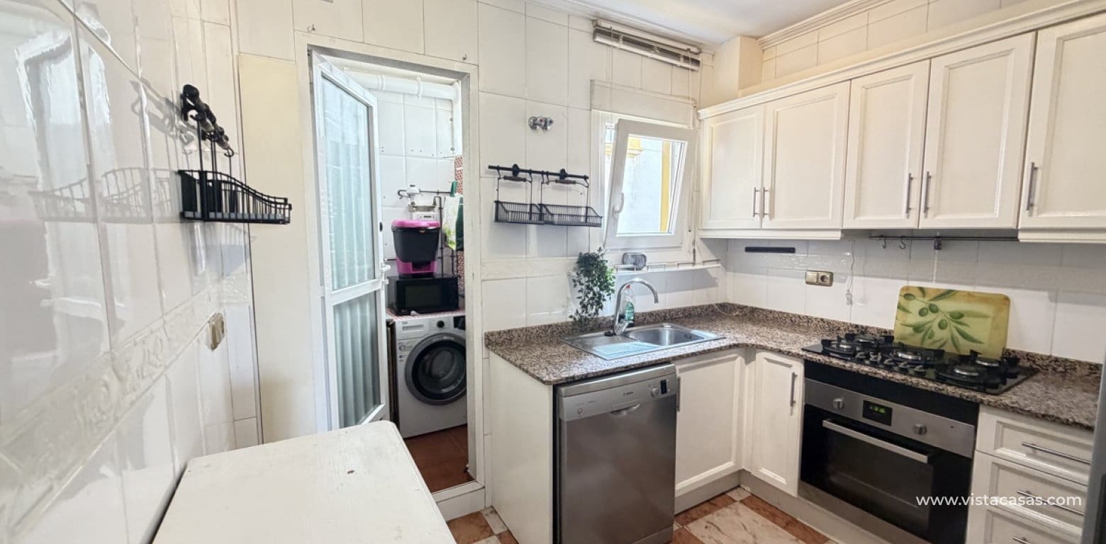 2 chambre Appartement à vendre à Villamartin avec piscine - 139 995 € (Ref: 10050519)