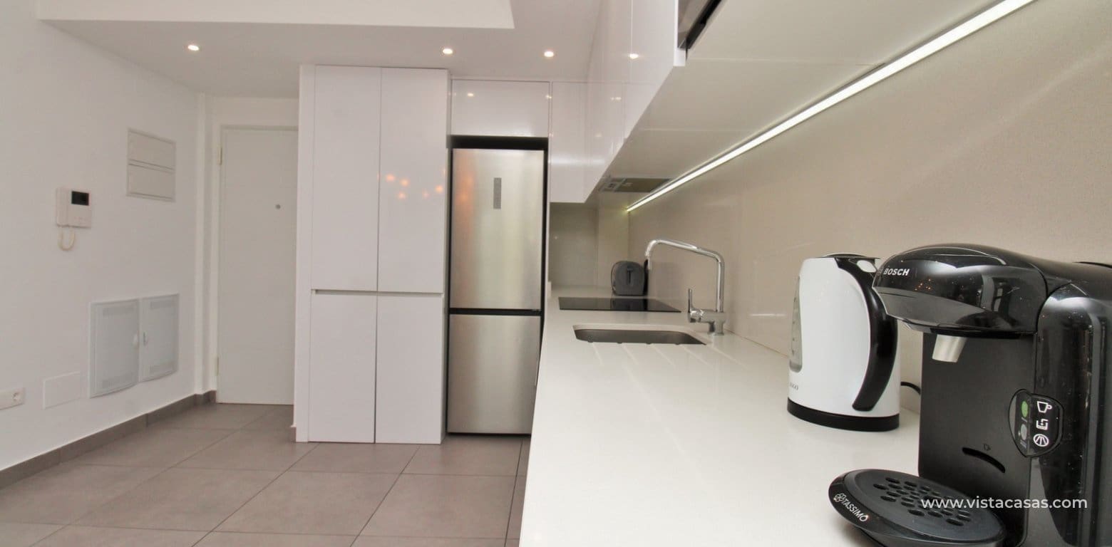 2 slaapkamer Appartement te koop in Villamartin met zwembad garage - € 229.950 (Ref: 10051909)