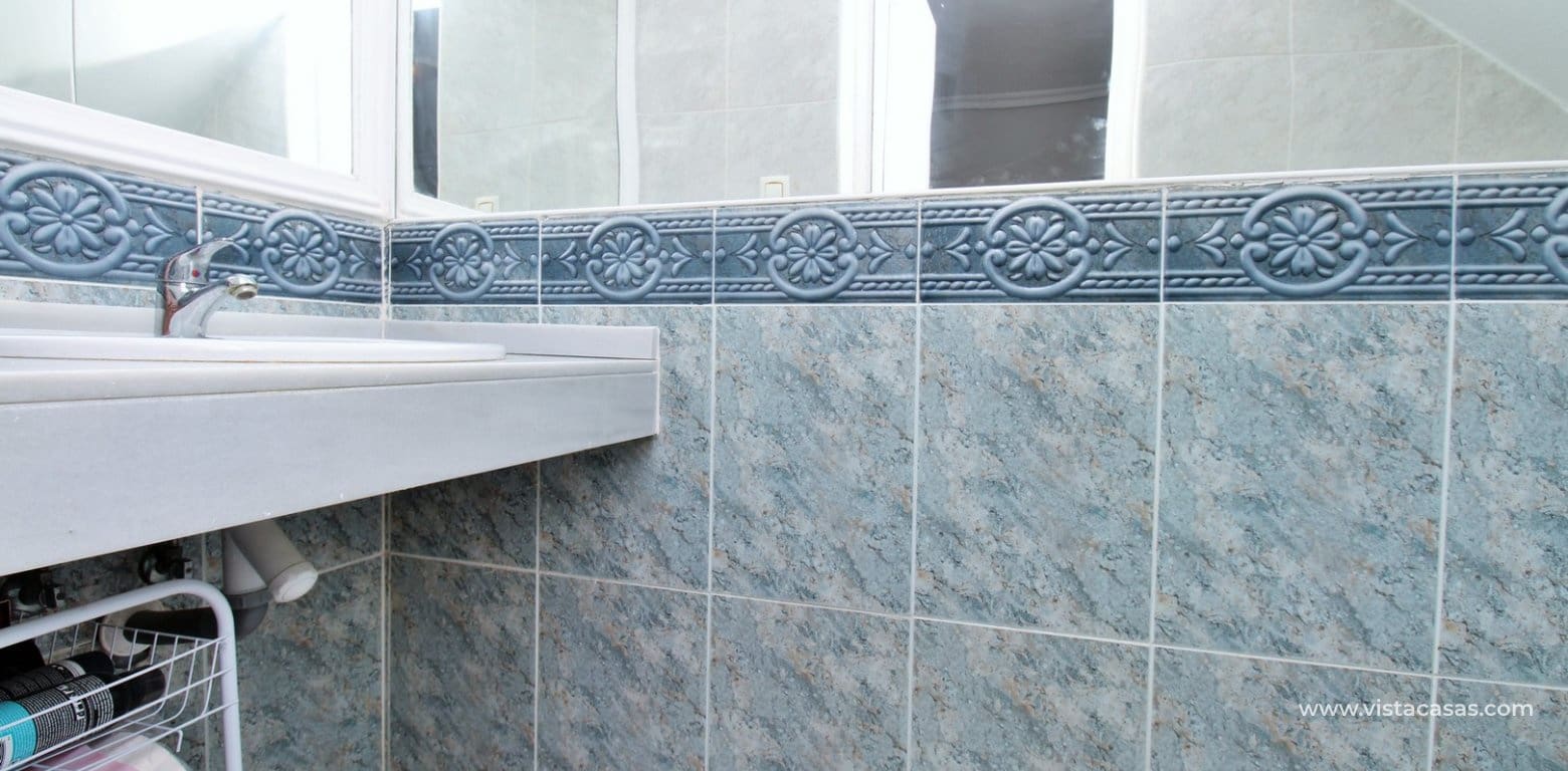 Casa de 2 habitaciones en Villamartin en venta con piscina garaje - 159.900 € (Ref: 10052074)