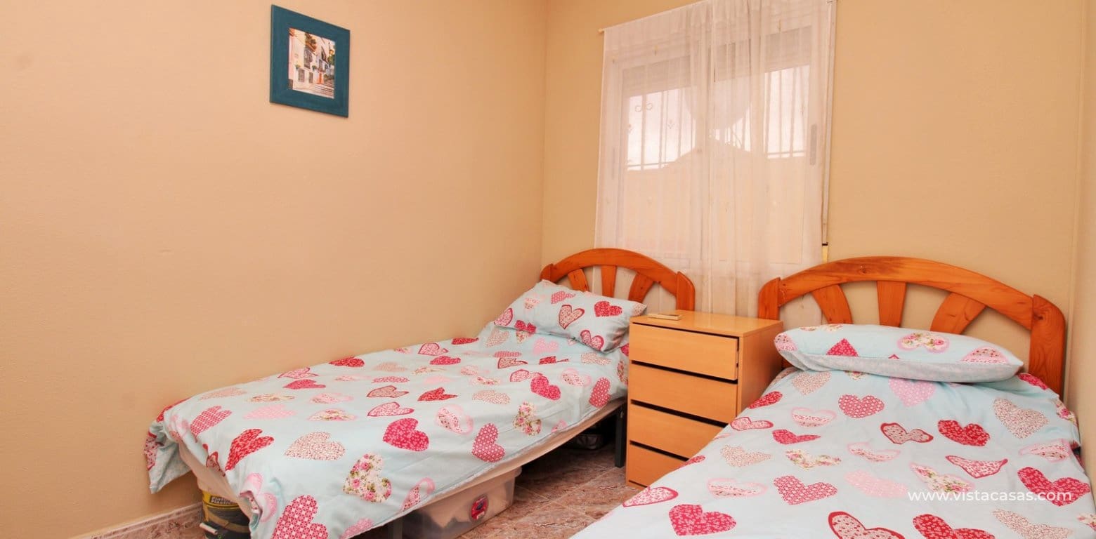 Casa de 2 habitaciones en Villamartin en venta con piscina garaje - 159.900 € (Ref: 10052074)