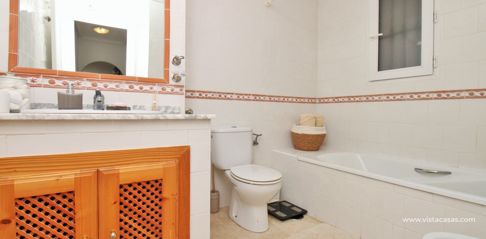 2 sypialnia Apartament na sprzedaż w Villamartin z basenem garażem - 199 000 € (Ref: 10054533)
