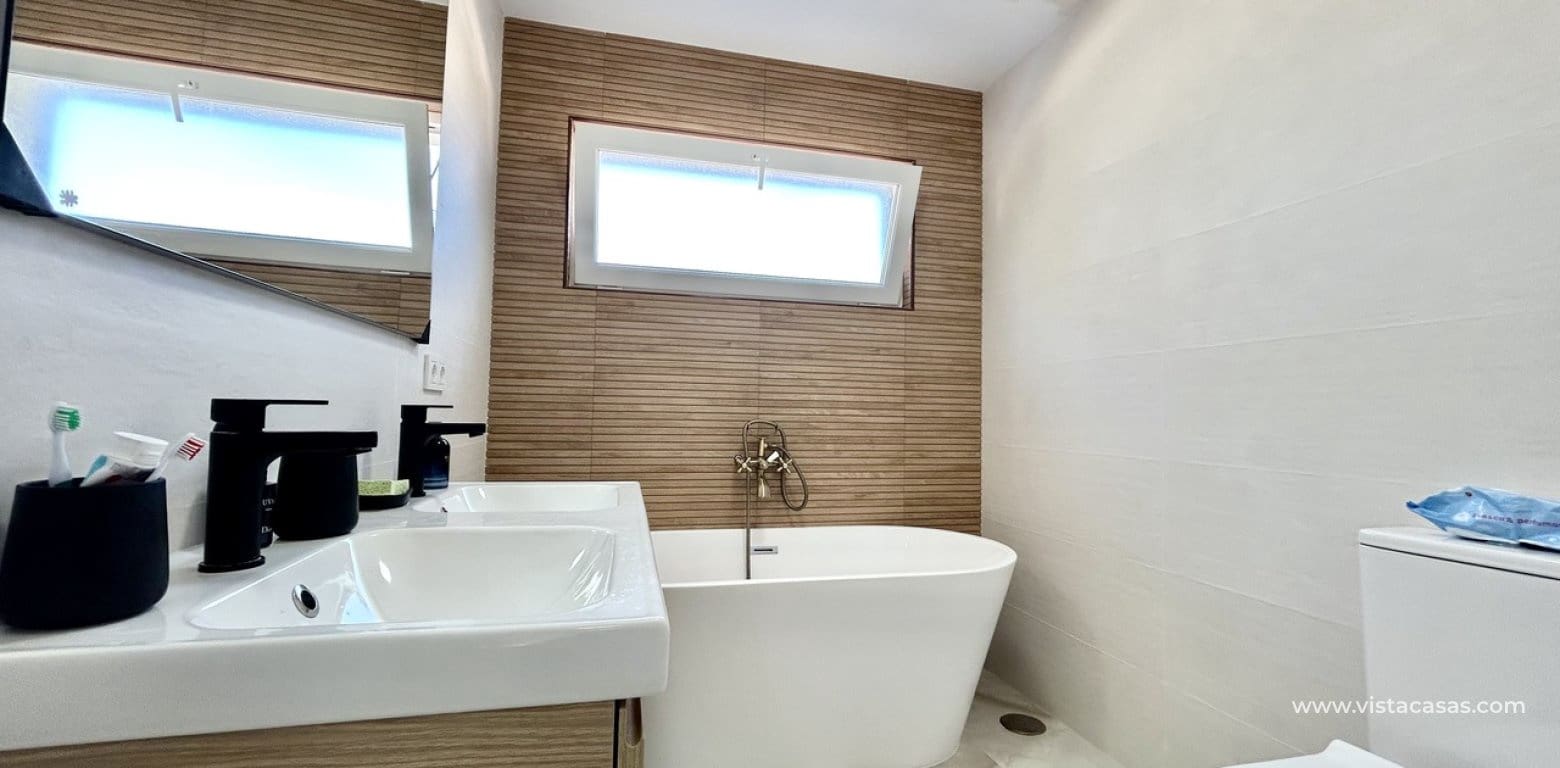 3 sypialnia Dom na sprzedaż w Los Balcones - 210 000 € (Ref: 10055727)