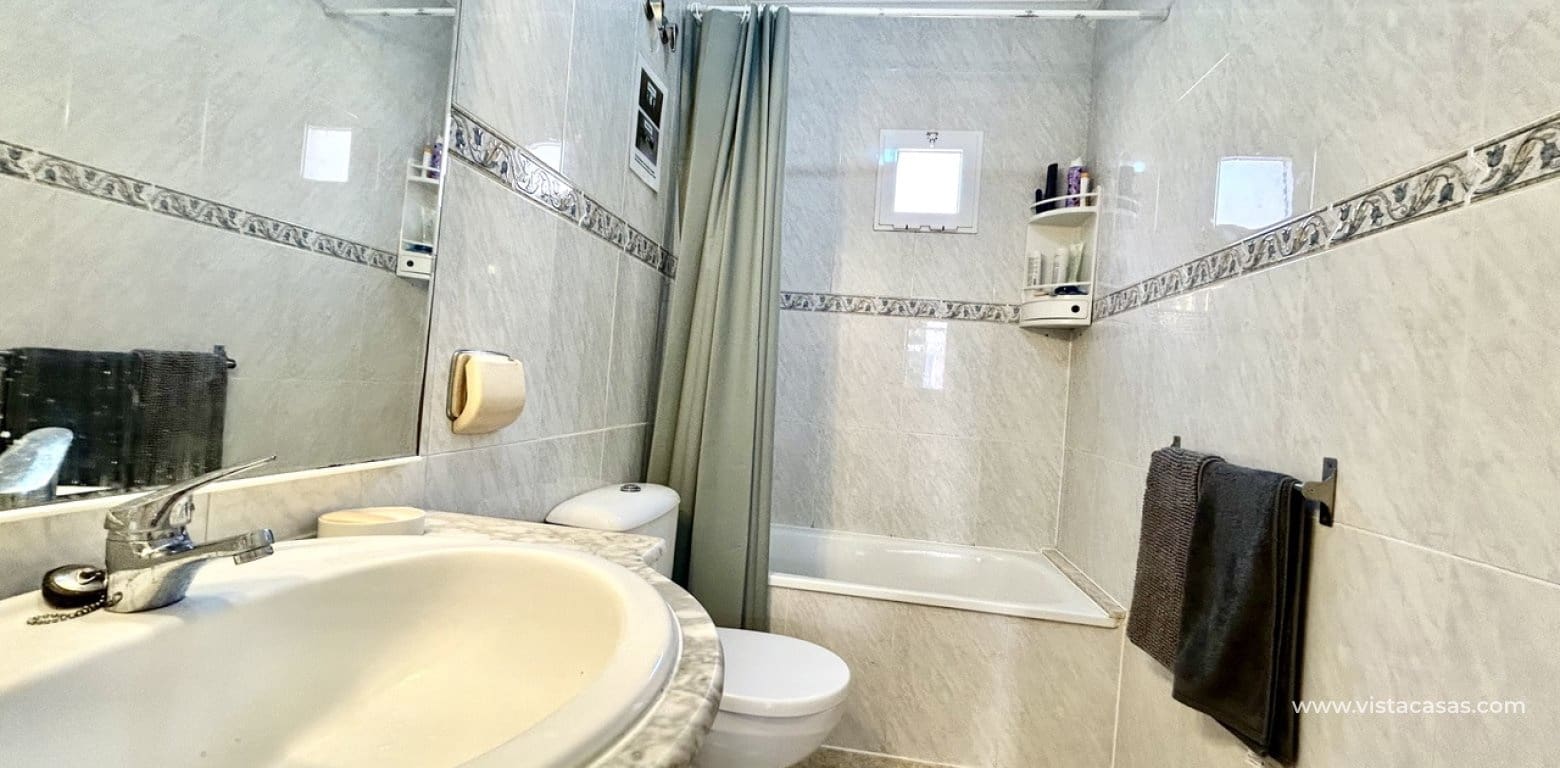 3 chambre Maison de Ville à vendre à La Zenia avec piscine garage - 199 900 € (Ref: 10055728)