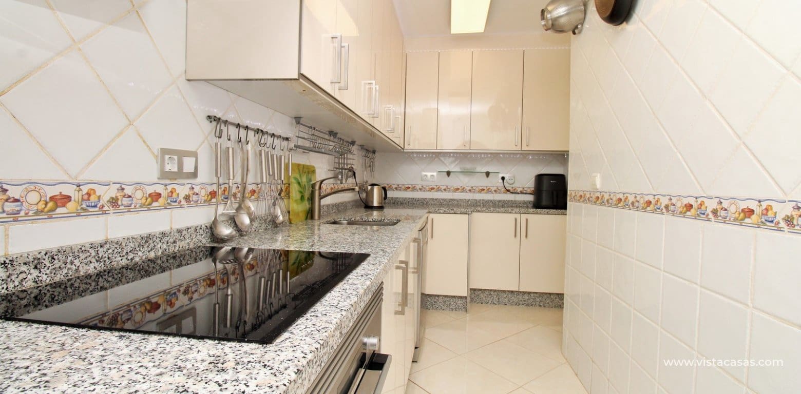 Chalet de 3 habitaciones en Playa Flamenca en venta con piscina garaje - 259.950 € (Ref: 10060618)