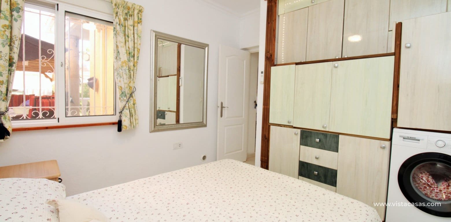 Chalet de 3 habitaciones en Playa Flamenca en venta con piscina garaje - 259.950 € (Ref: 10060618)