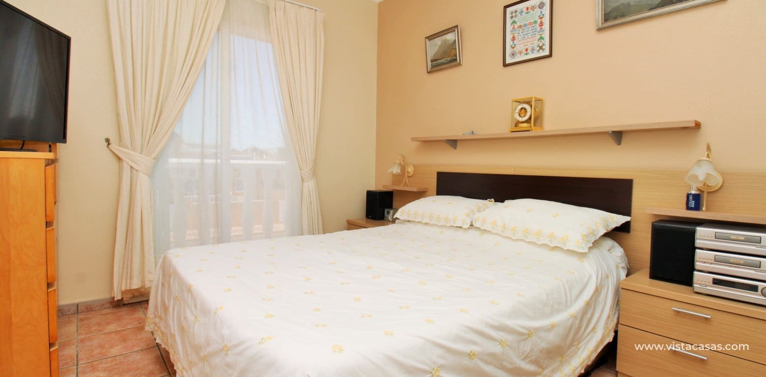 Chalet de 3 habitaciones en Playa Flamenca en venta con piscina garaje - 259.950 € (Ref: 10060618)
