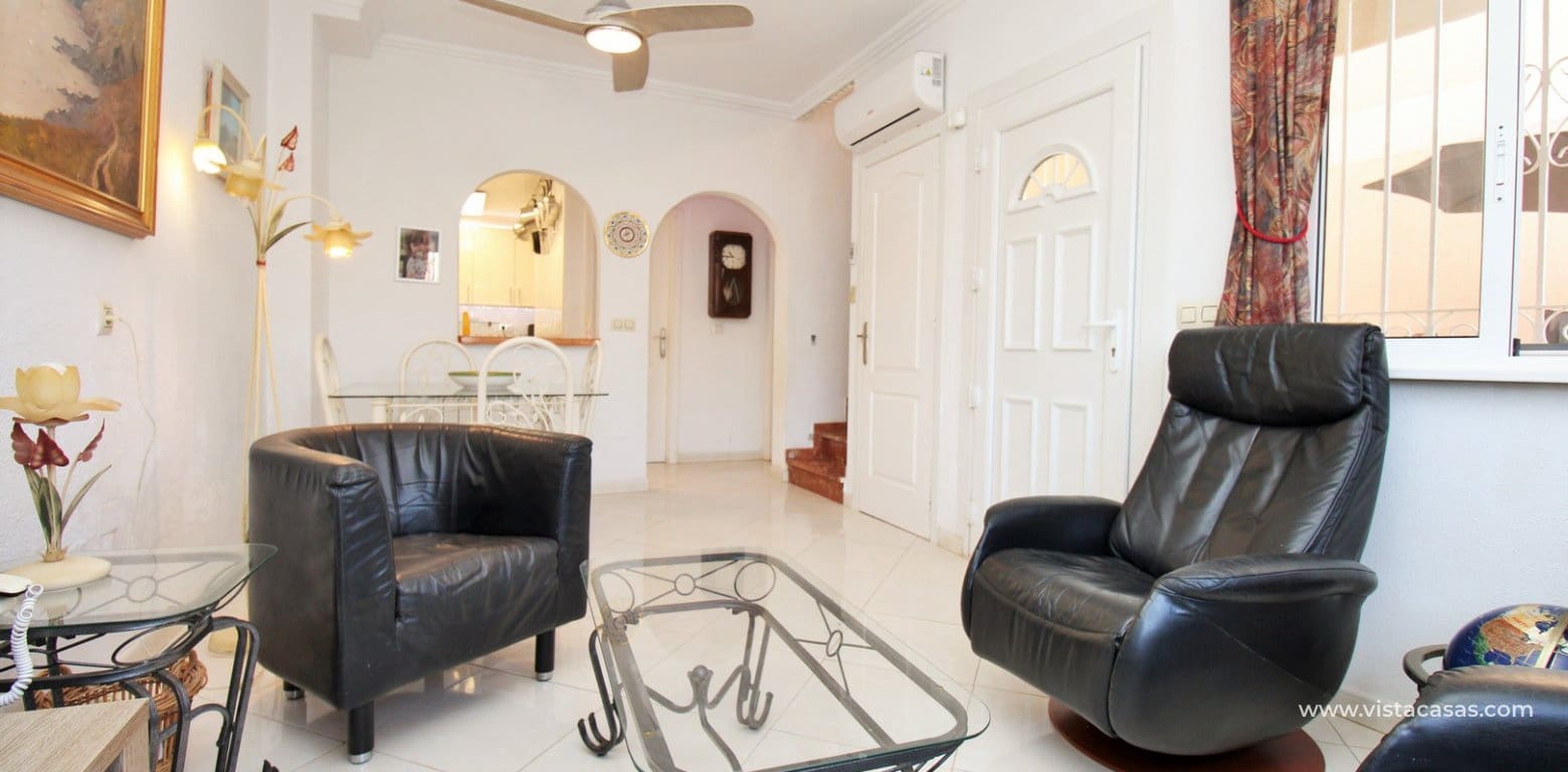 Chalet de 3 habitaciones en Playa Flamenca en venta con piscina garaje - 259.950 € (Ref: 10060618)