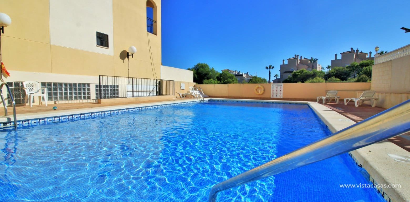 Chalet de 3 habitaciones en Playa Flamenca en venta con piscina garaje - 259.950 € (Ref: 10060618)