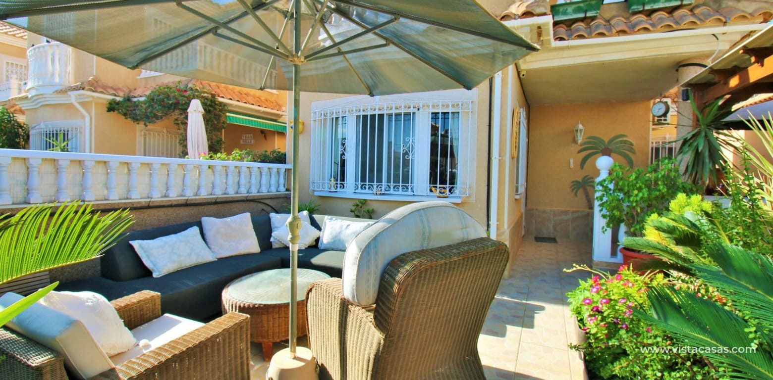 Chalet de 3 habitaciones en Playa Flamenca en venta con piscina garaje - 259.950 € (Ref: 10060618)