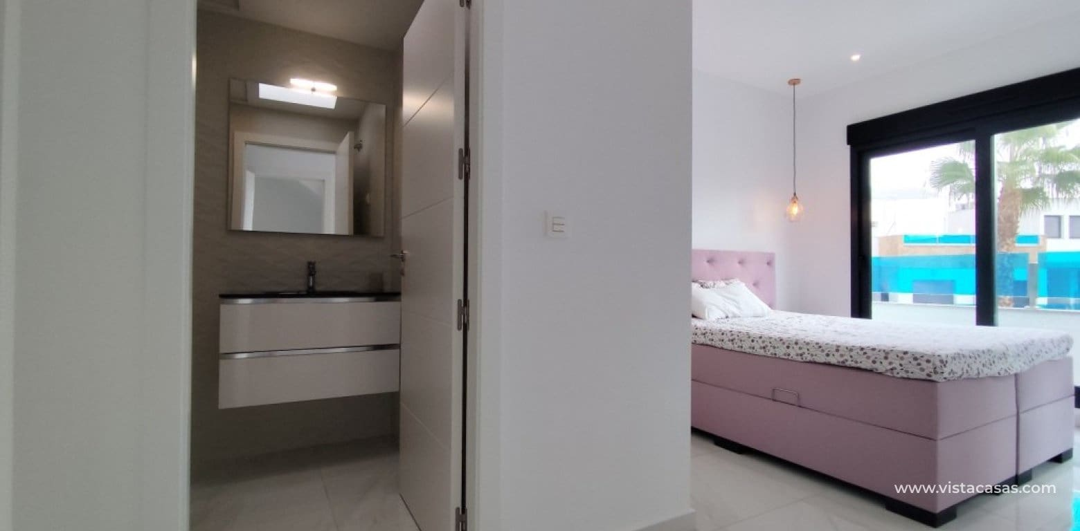3 quarto Casa em Banda para venda em Bigastro com piscina garagem - 247 000 € (Ref: 10060619)