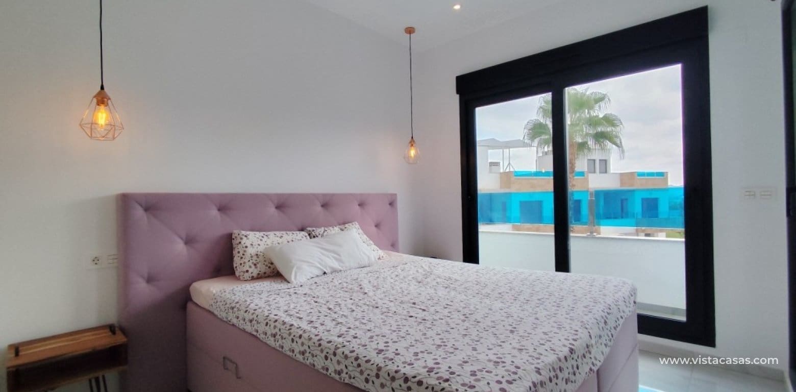 3 quarto Casa em Banda para venda em Bigastro com piscina garagem - 247 000 € (Ref: 10060619)