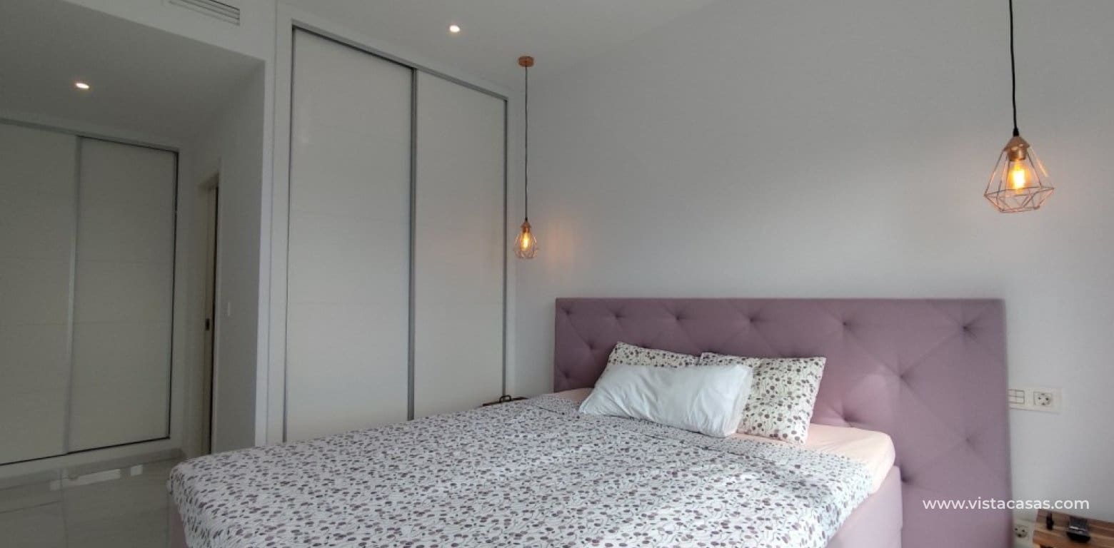 3 quarto Casa em Banda para venda em Bigastro com piscina garagem - 247 000 € (Ref: 10060619)