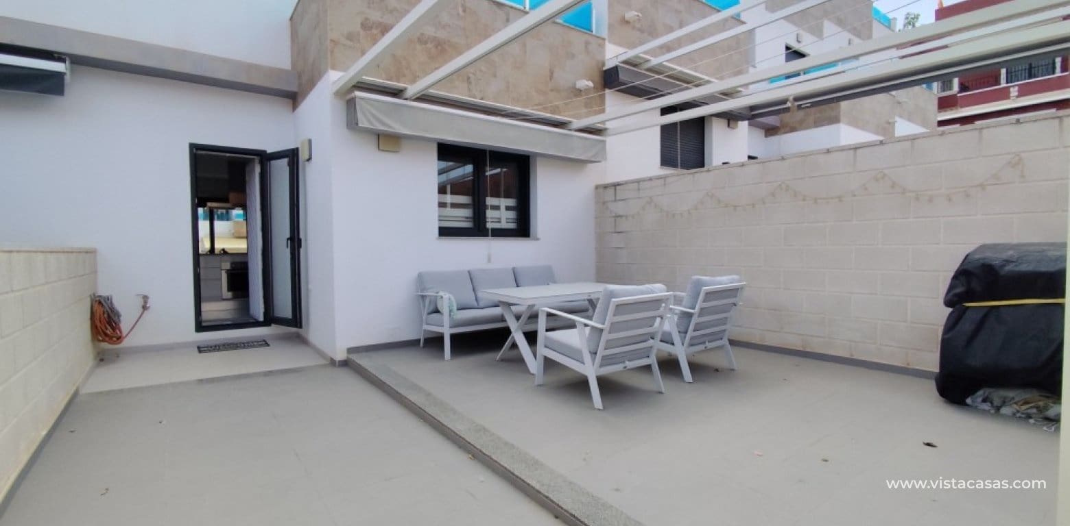 3 quarto Casa em Banda para venda em Bigastro com piscina garagem - 247 000 € (Ref: 10060619)