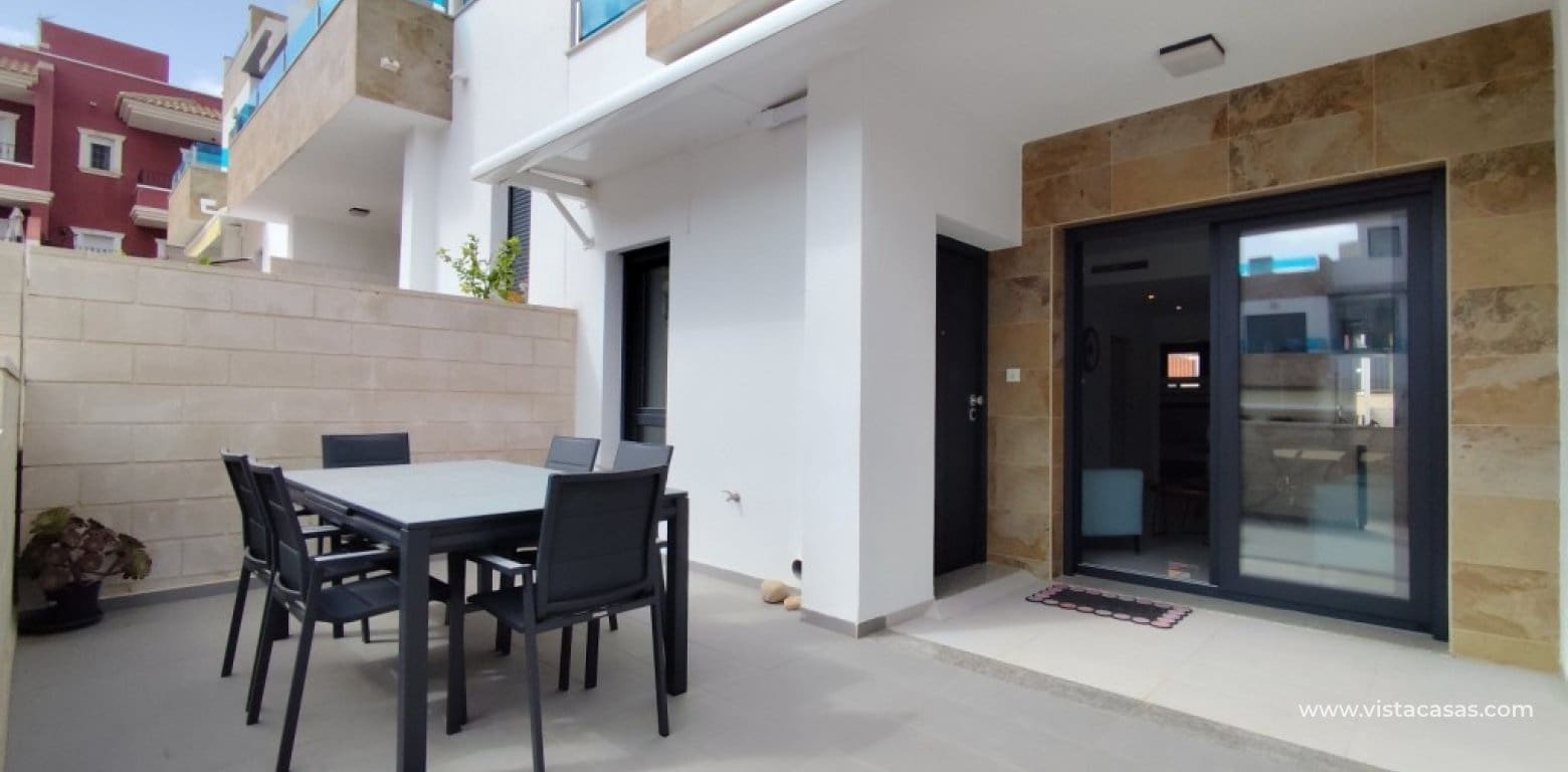 3 quarto Casa em Banda para venda em Bigastro com piscina garagem - 247 000 € (Ref: 10060619)