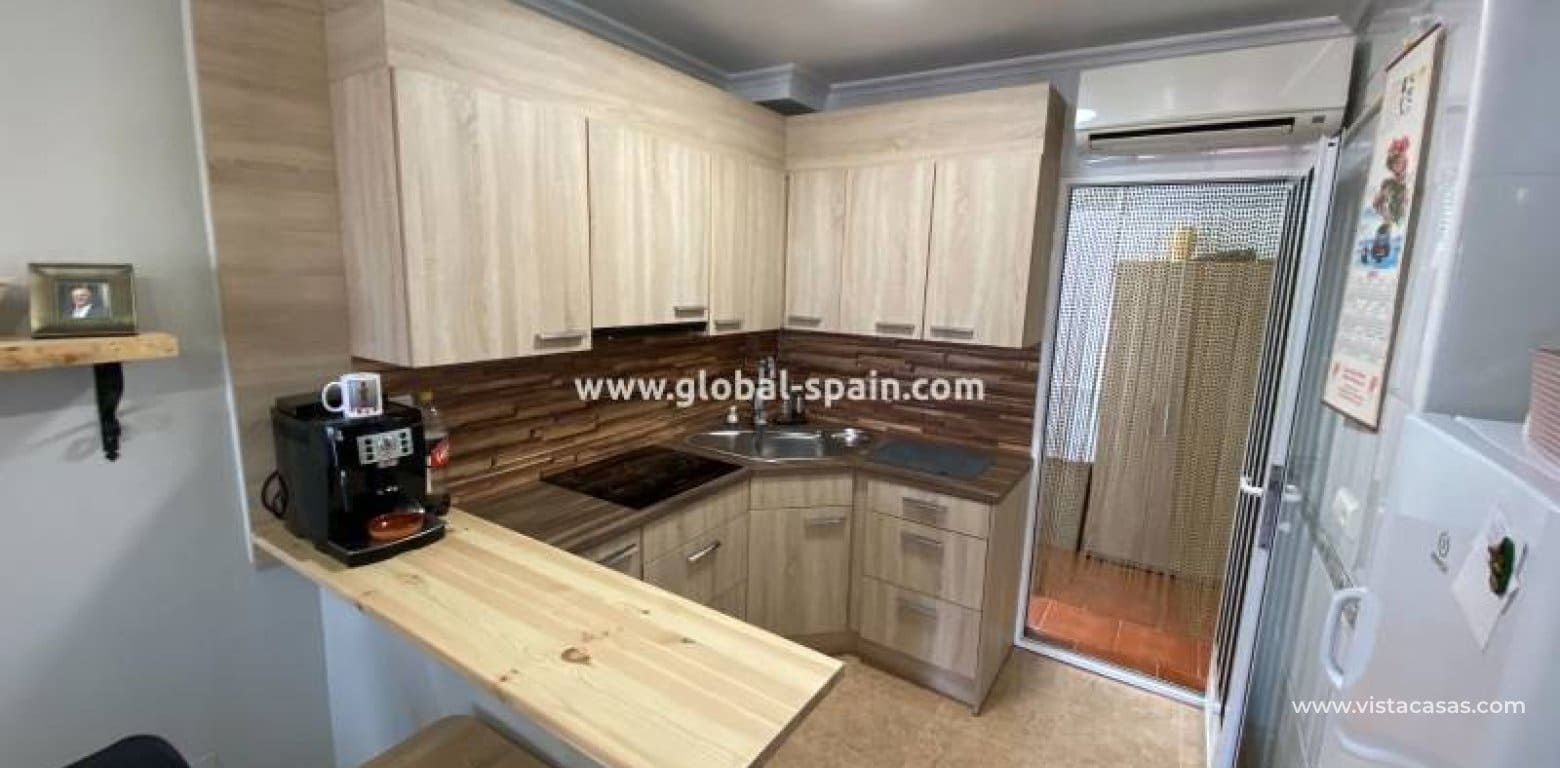 2 sovrum Lägenhet till salu i Playa Flamenca med pool - 145 000 € (Ref: 10062353)