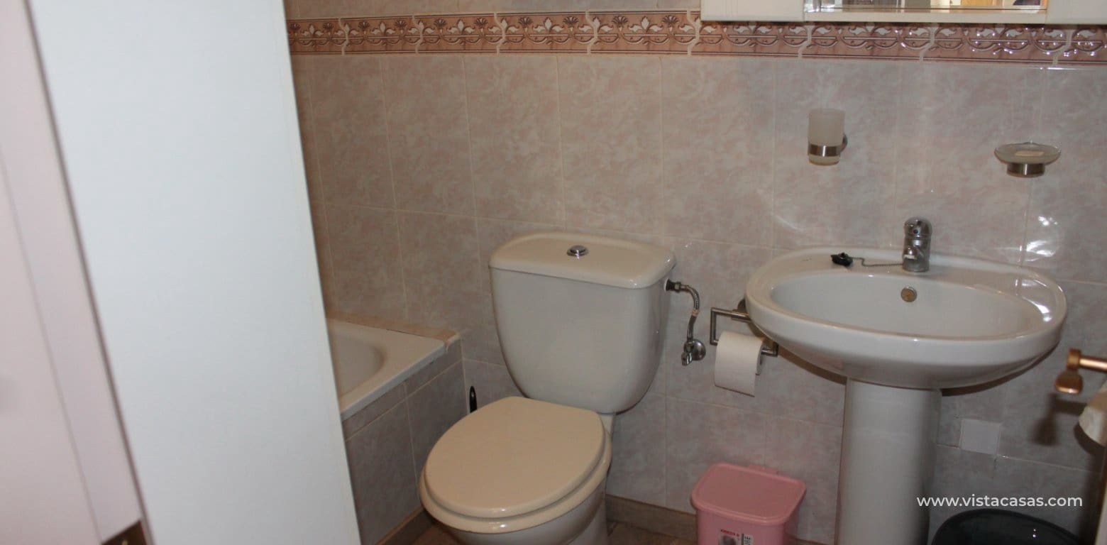 2 sovrum Lägenhet till salu i Playa Flamenca med pool - 145 000 € (Ref: 10062353)
