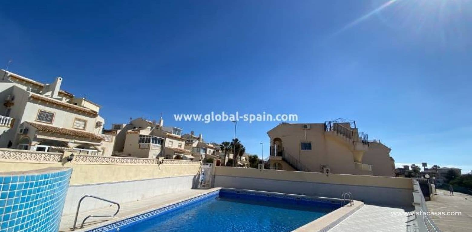 2 sovrum Lägenhet till salu i Playa Flamenca med pool - 145 000 € (Ref: 10062353)