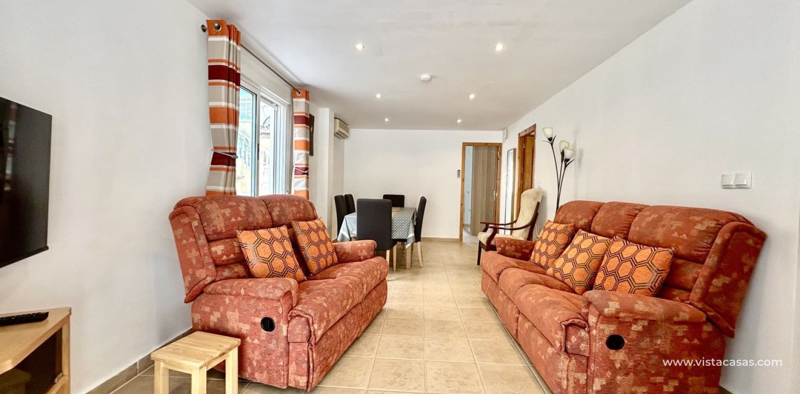 5 soverom Villa til salgs i Villamartin med svømmebasseng - € 269 000 (Ref: 10070200)